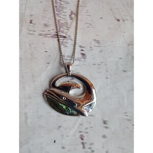 Beautiful Natural Abalone Paua Shell Whale Pendant Necklace Natical Ocean
